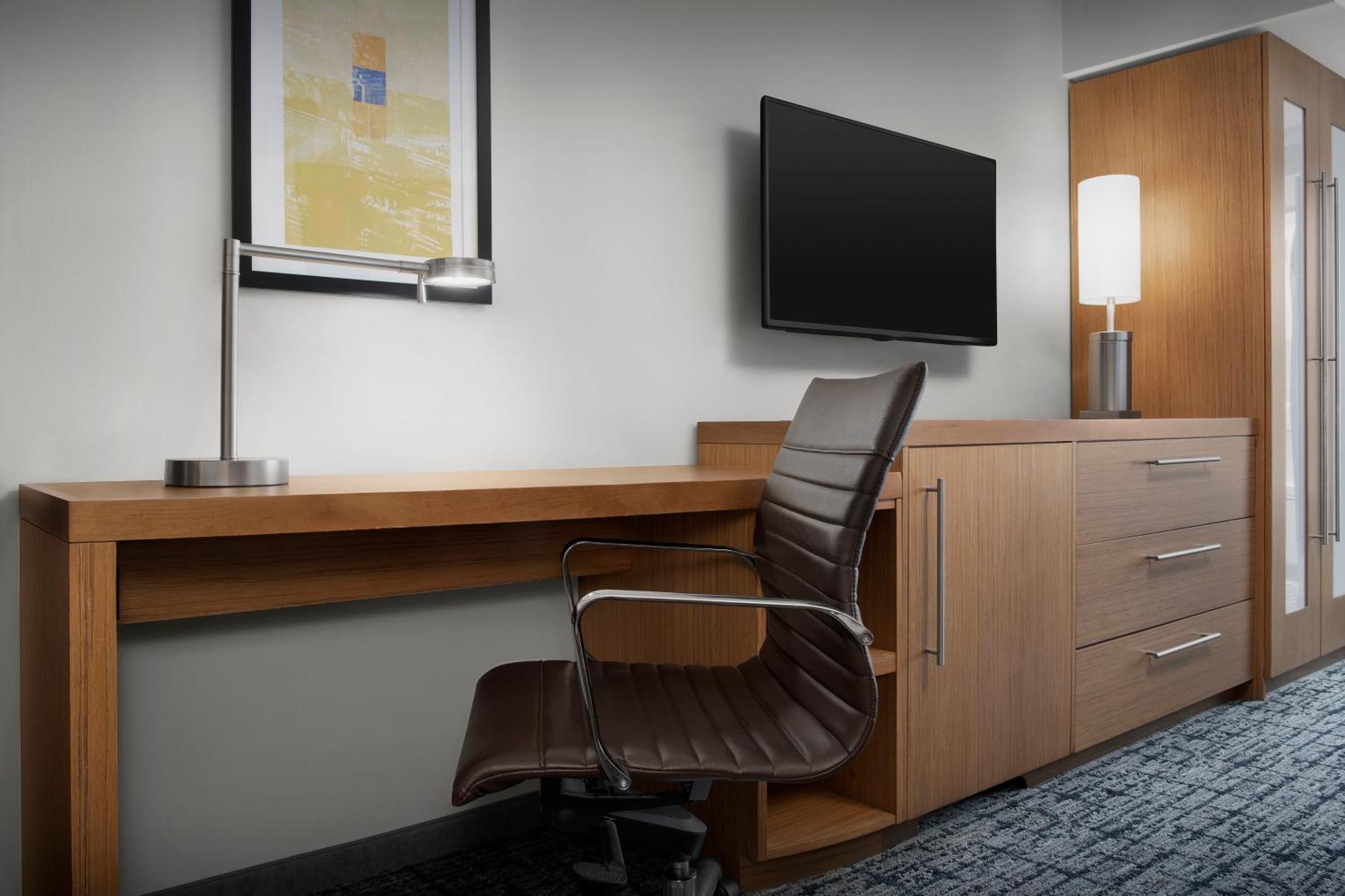 Hyatt Place Boulder Pearl Street - Newly Renovated Боулдер Экстерьер фото