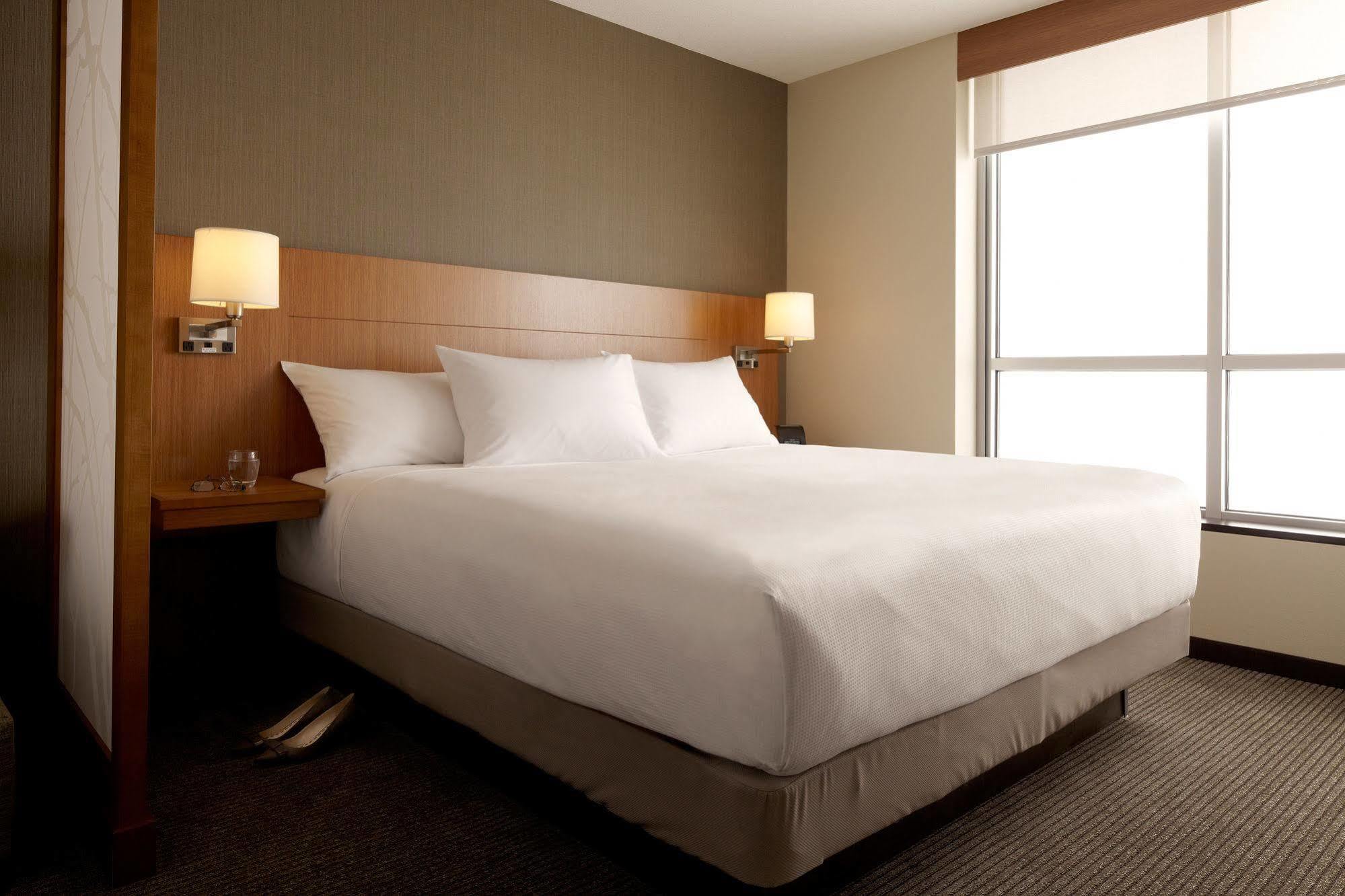 Hyatt Place Boulder Pearl Street - Newly Renovated Боулдер Экстерьер фото